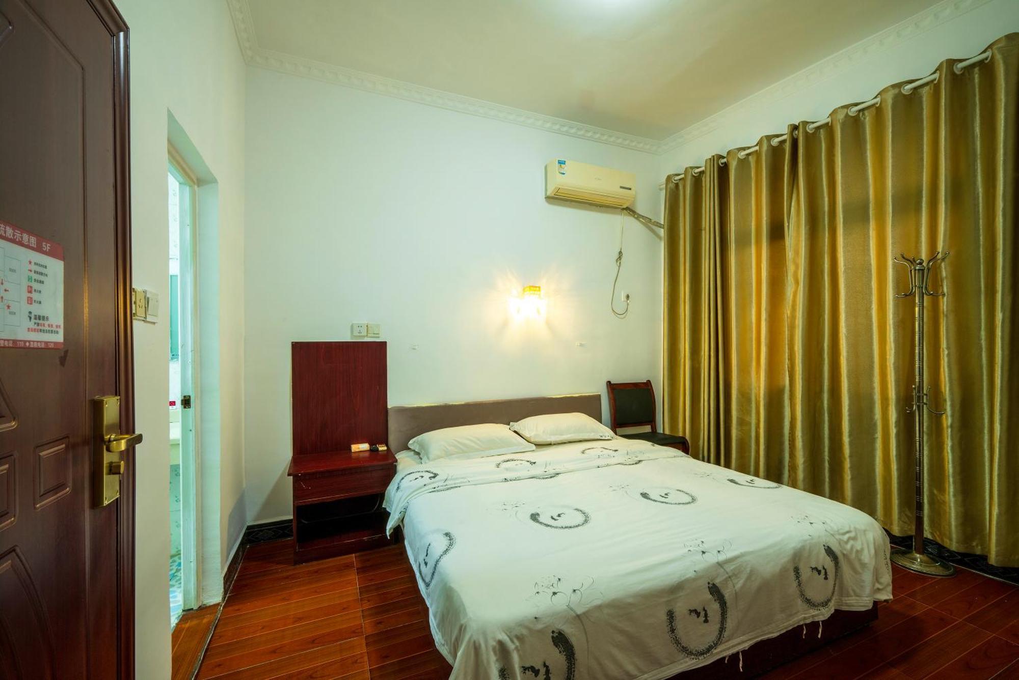 张家界大庸家民宿dyj Hostel Exteriér fotografie